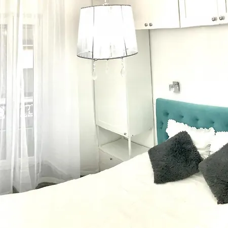 Alameda River And Mountain View Flat Apartment Lisbon
